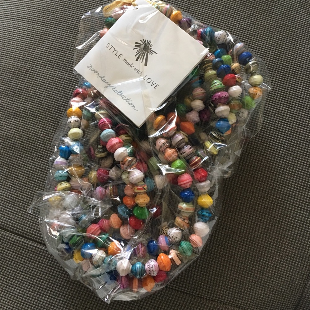 Dainty Paper Bead Necklace